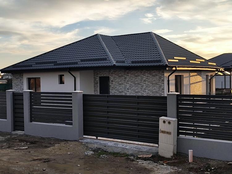 FARA COMISIOANE in Gulia casa cu 4 camere 2 bai terasa PARTER+pod placa la cheie - 1