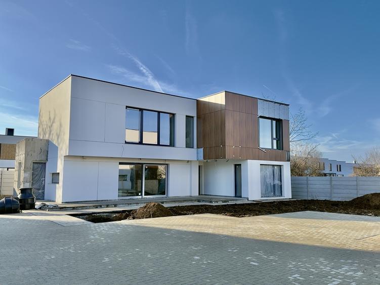 Tunari - Vila individuala Moderna - Zona rezidentiala & Langa Padure - 1