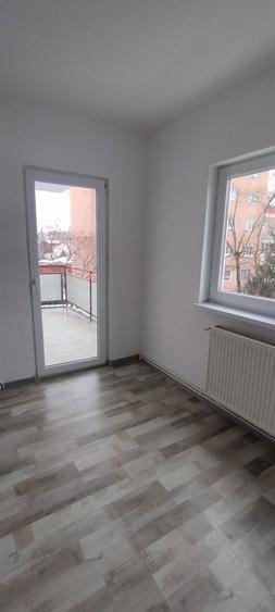 Apartament recent renovat - 3