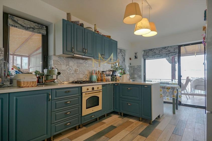 Duplex 386 mp teren 120 mp utili, 2 balcoane, 2 terase, Borhanciului - 1