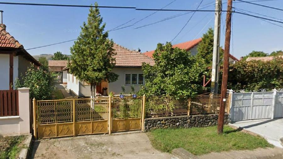Casă individuală cu 4 camere cu Teren 525 Mp în Pârgărești