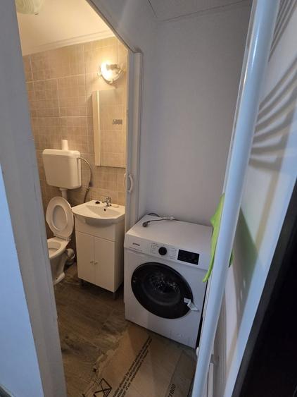 Garsonieră renovată, mobilată modern la casa Zona Timocului - 4