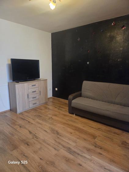 Inchiriez Garsoniera - 2