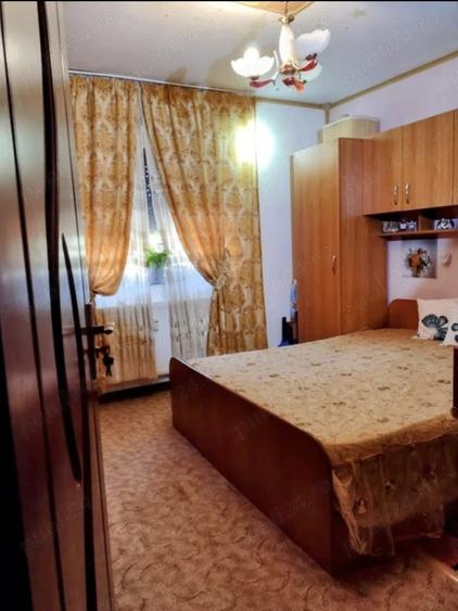 Apartament 4 camere etaj 4 PRET FIX!!! - 8