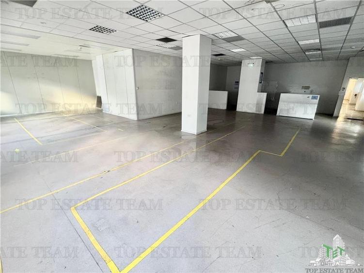 Spatiu office de inchiriat in Vitan - 1