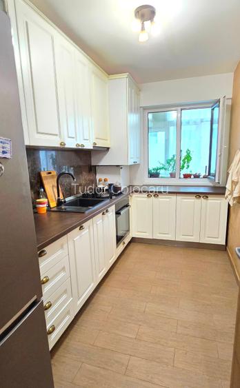 BLOC NOU! Apartament 2 camere 70 mp, MOBILAT + parcare ROND CUG