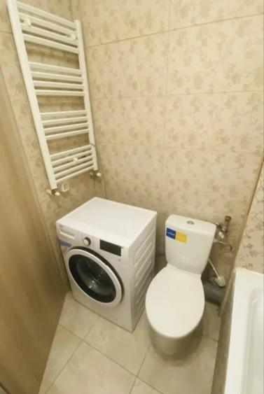 Inchiriere garsoniera decomandata complex Militari Residence // Str. Soarelui - 4