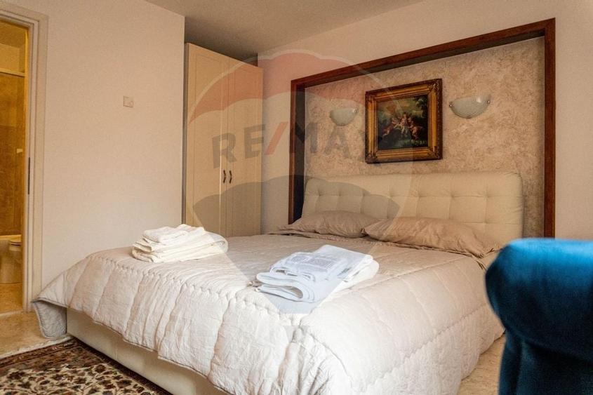 Vila unica in inima Bustenilor, vedere directa spre Caraiman - 24