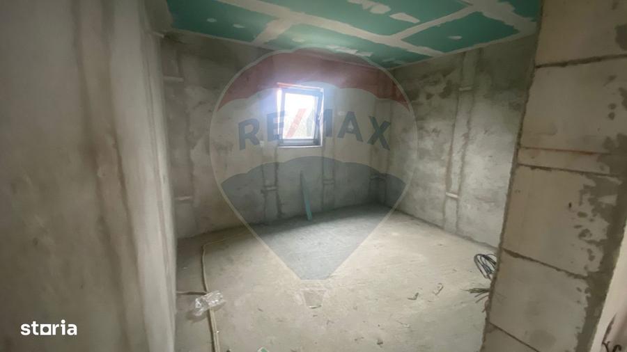Casa / Vila cu 4 camere de vanzare, Nucet, Dambovita. - 8