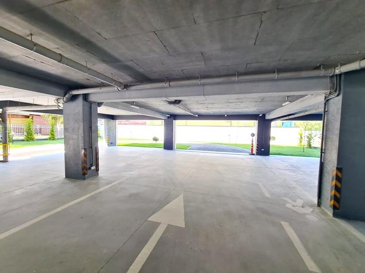 Duplex 4 camere, peste drum de plaja - 9