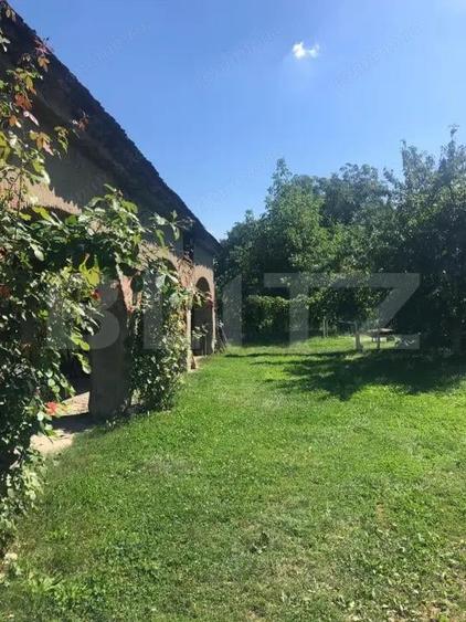 BLITZ propune spre vanzare casa individuala in Livezile, situata la strada 8arii - 12