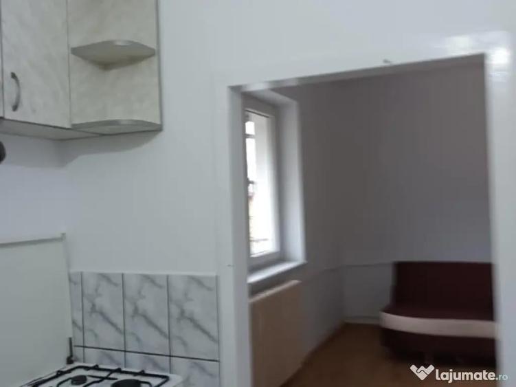Garsoniera Confort 2 - etaj 2 - Zona Burdujeni - 8