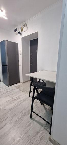 Faleza Nord garsoniera decomandata de inchiriat pe termen lung. - 4