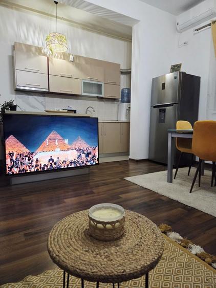 Inchiriez apartament 2 camere - 4