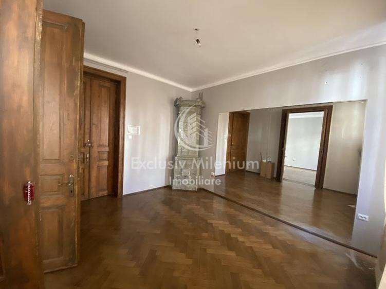 Parter Spatiu Birou ri la Vila/ Casa Piata Victoriei - Iancu de Hunedoara - 1