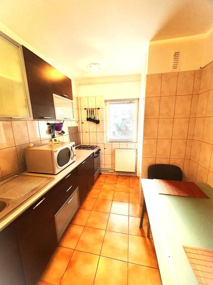 Inchiriere apartament 3 camere decomandat zona Astra str.Vulturului - 3