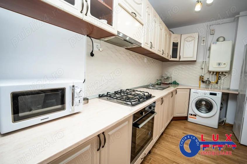 ID 446 Apartament 3 camere de inchiriat *Zona E3 - 2