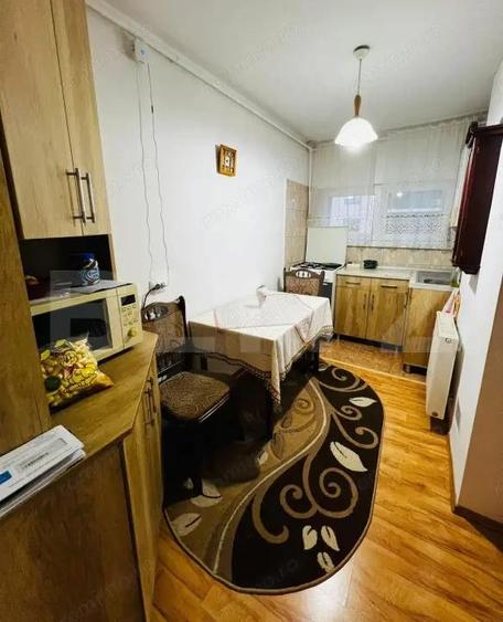 Apartament 3 camere, zona semicentrala - 6