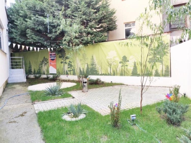 Cladire de birouri de vanzare Semilunei 4-6 - 24