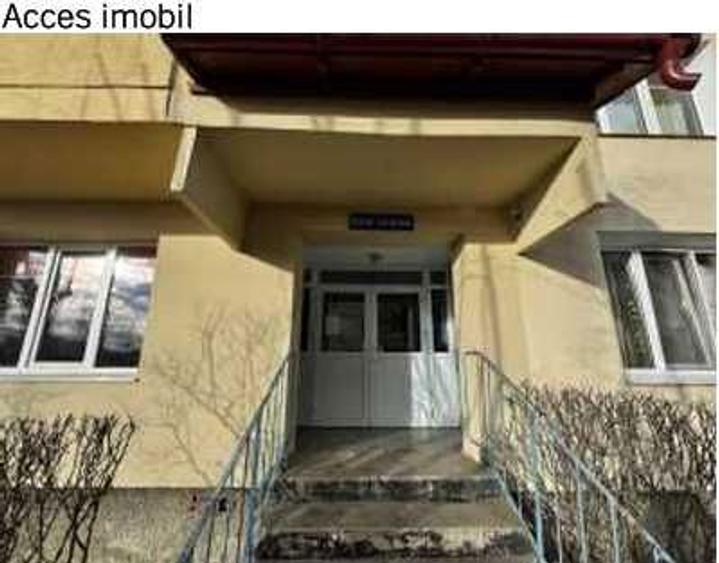 Apartament de vanzare - 8