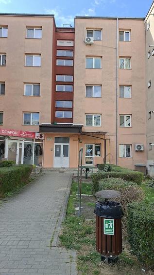 Apartament semidecomandat Deva, Dacia - 1