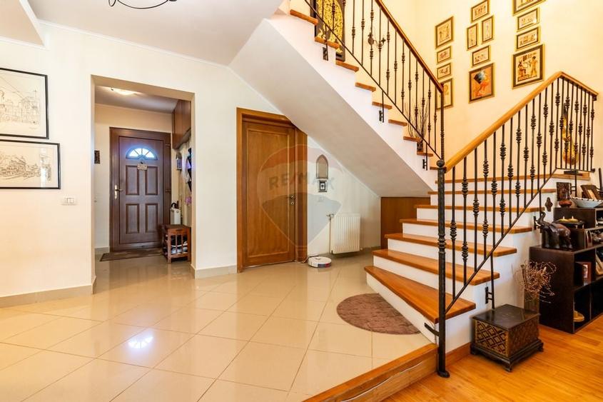 Casă / Vilă de vanzare in Corbeanca, str. Laguna albastra, langa lac - 11