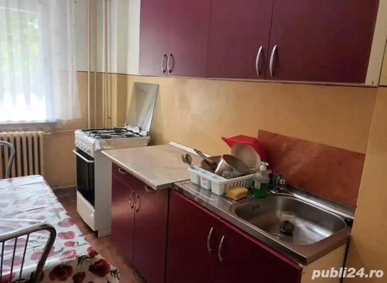 Inchiriez garsoniera ultracentral - 2