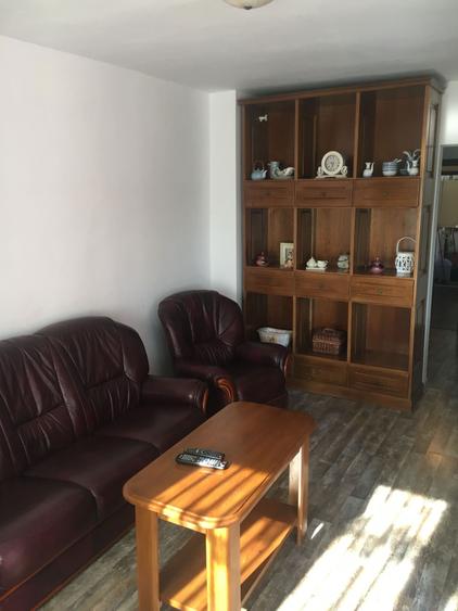 Inchiriez apart. 3 cam ultracentral,blocul fostul Union, cu terasa si vedere al intregului centru de la ceas. - 6