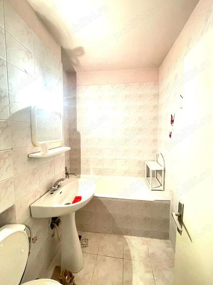 De inchiriat 2 camere Olimpia, Camera de Comert - 3