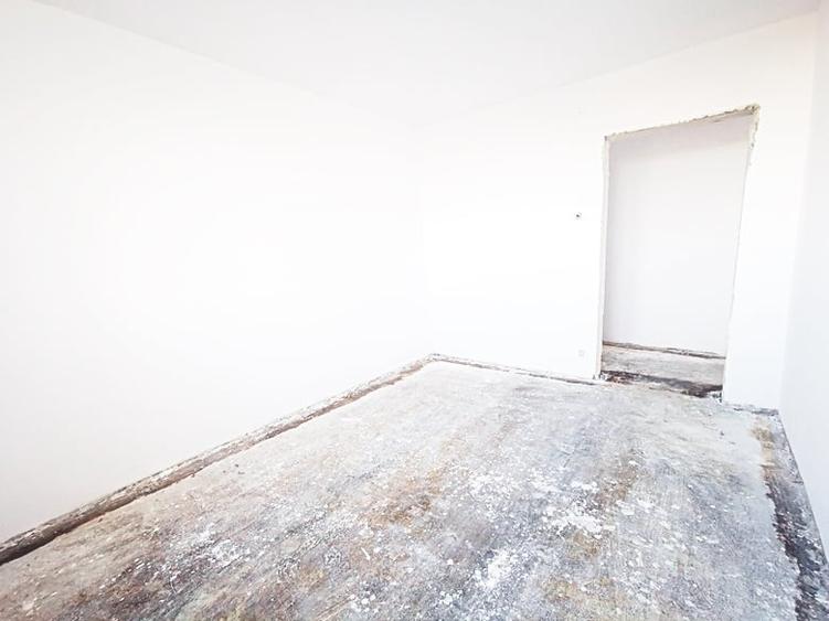 Vanzare 3 cam Obor, Masina de Paine, proaspat zugravit, loc parcare - 12