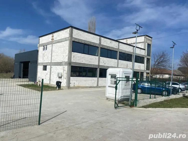 Vand cladire birouri si hala productie - 2