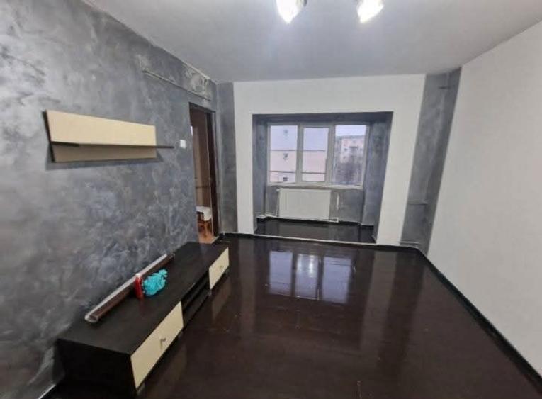 Garsoniera De Vanzare 27mp cu Balcon Zona(Kfc,Lidl,Penny) - 5