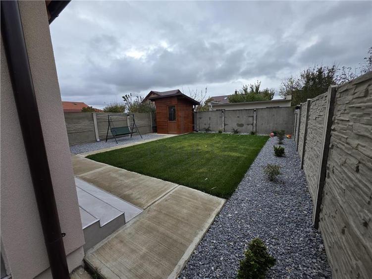 Duplex separat prin baie -  complet mobilata - toate utilitatile. - 2