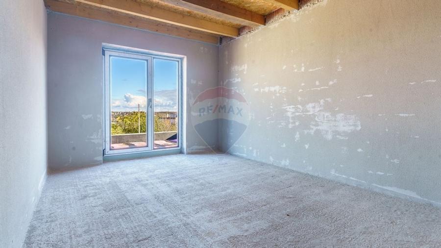 Vilă in constructie, locatie excelenta, Comision 0% - 18