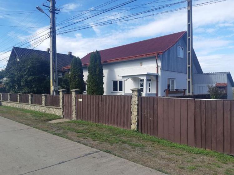 Casa în Frătăuții Vechi, Suceava, 121 mp, construită 1994, renovată 2016 - 3