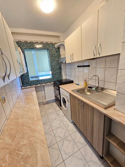 LUJERULUI/PLAZZA ROMANIA/7 MINUTE METROU/GARSONIERA LA CHEIE/ - 8