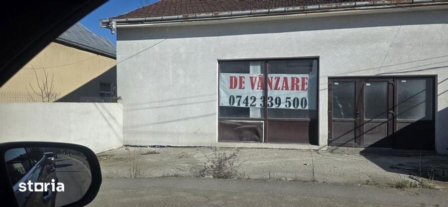 Vindem cladire 165 m2 - 2