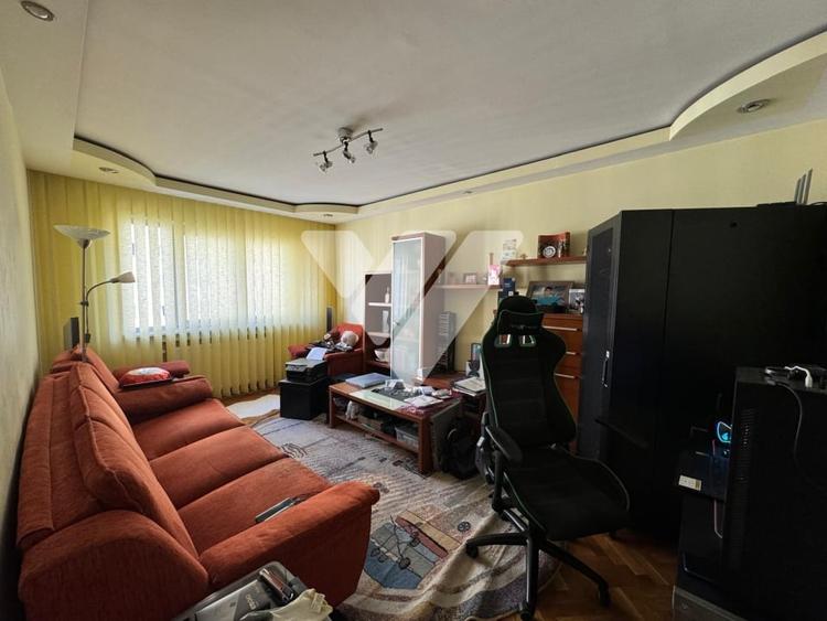 Apartament 3 camere 68 mp mobilat si utilat zona Vasile Aaron - 2