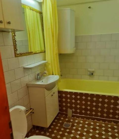 Apartament cu 2 camere de vanzare zona  Vest Tulcea - 4