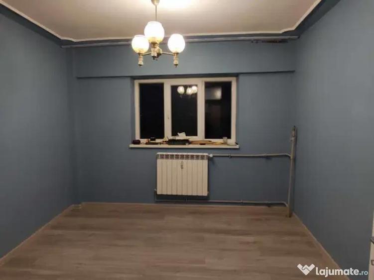 Proprietar inchiriez Apartament 3 camere,renovat, 1 min. de metrou Aparatorii Patriei - 2