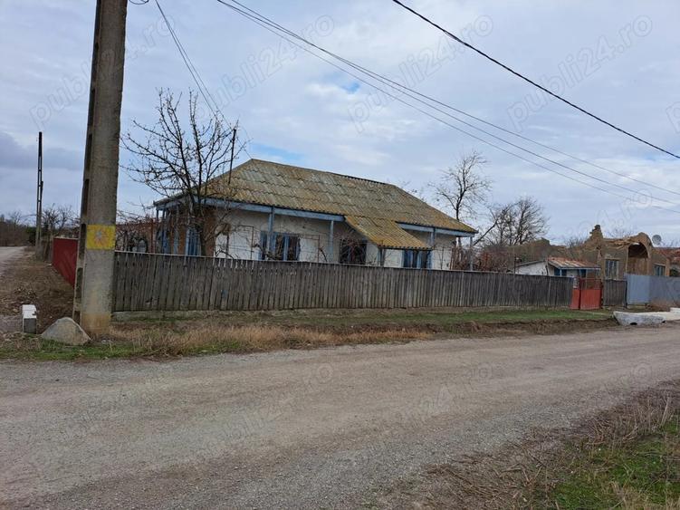 Casa cu teren in comuna Chilia-Veche, Judetul Tulcea - 1