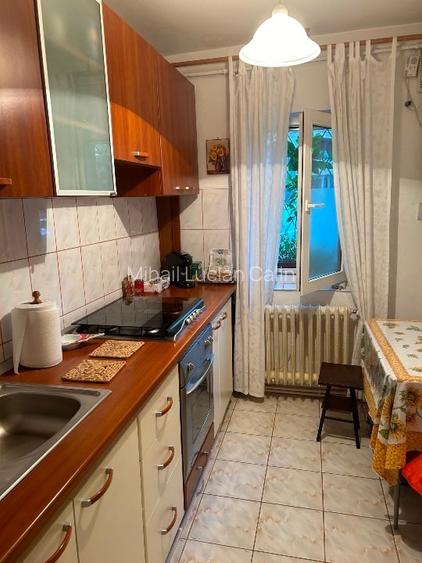 Aparlamentare  2 camere