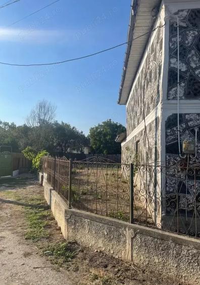 Casa Parter + 1 in com Falcoiu sat Cioroia?u jud Olt - 4