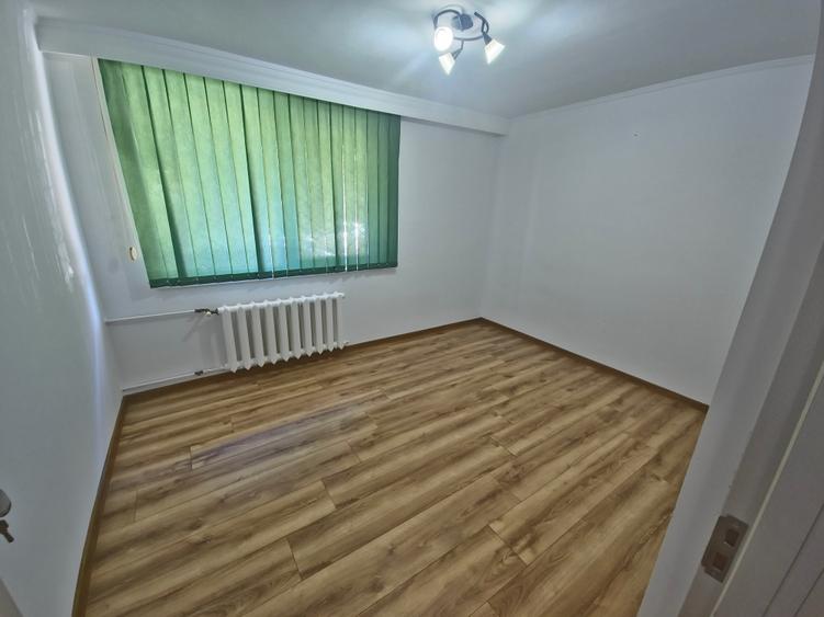 Centru Tomis Mall – spațiu birouri 49 mp, termen lung - 6