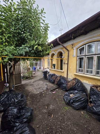 Casa de vanzare in Ploiesti 4 camere - 7