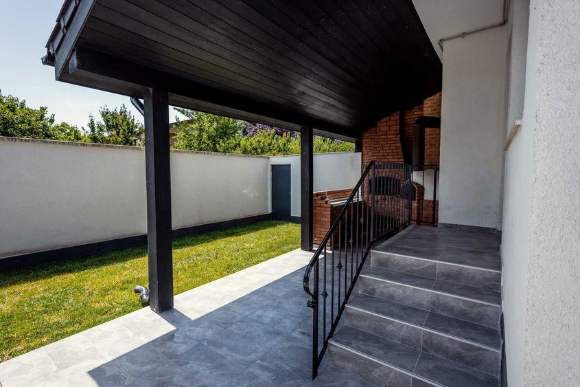 Casa noua 5 camere zona centrala Alba Iulia - 1