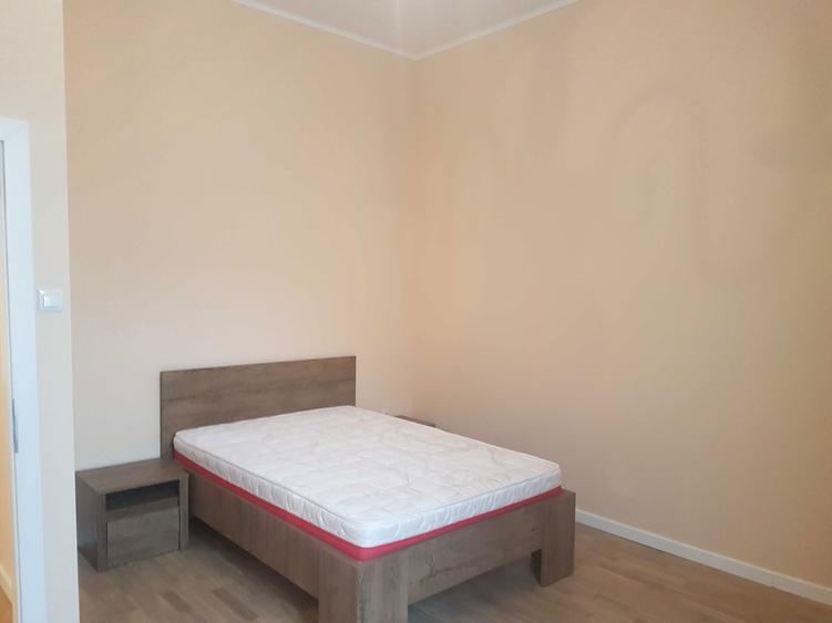Apartament cu 2 camere, renovat modern, situat ultracentral (300m de Piata Unirii, 450m de Facultatea de Medicina). - 8