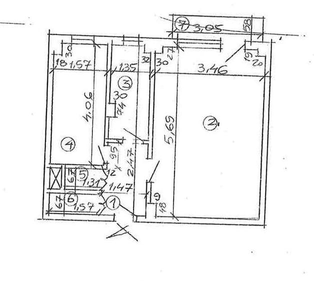 Garsoniera decomandata – Piata Victoriei - 10
