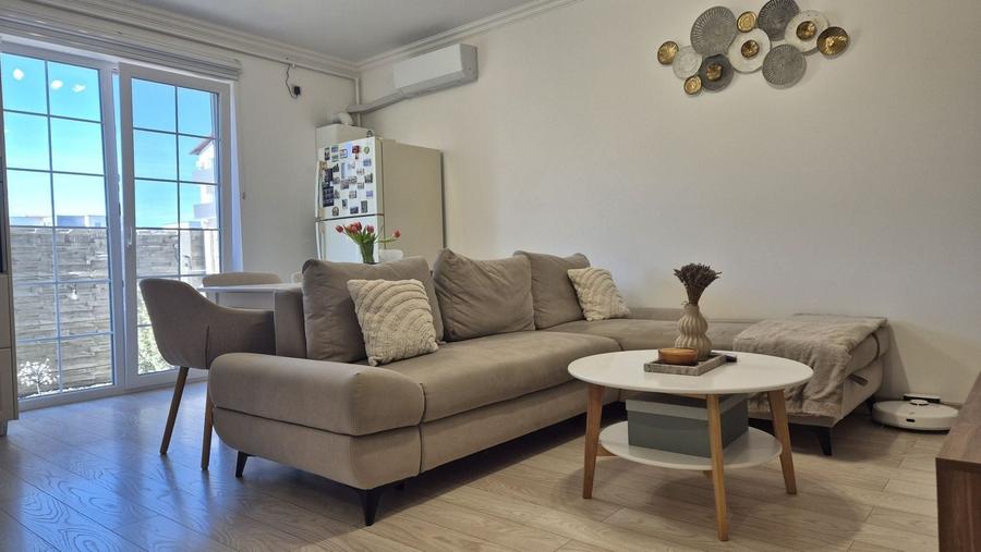 Giroc-Zona planetelor | 2 Camere | Curte proprie | Mobilat si Utilat - 1