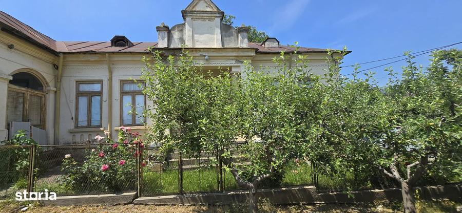 Casa cu 5 camere, curte ?i pivni?a, 35000 EUR - 11